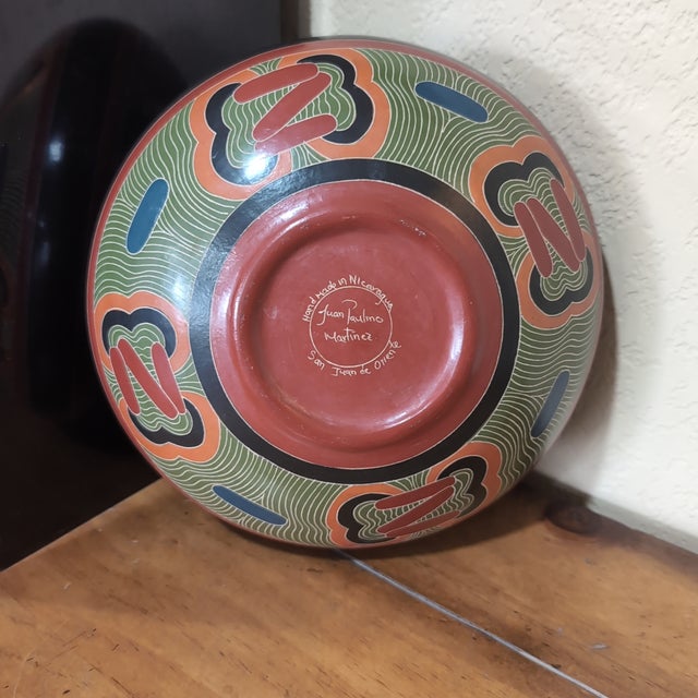 Ceramic Signed Juan Paulino Martinez Nicaragua Pottery Vase Geometric Sgraffito Art For Sale - Image 7 of 10