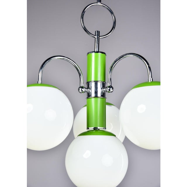 1970s Italian Mid Century Four Light Apple Green and Chrome Fixture For Sale - Image 5 of 10