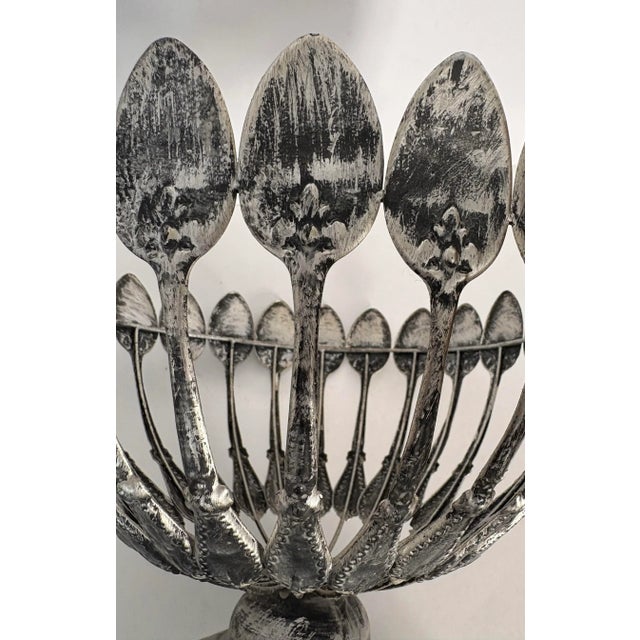 Hollywood Regency Mid-Century Silverplate Spoon Sculpture Pedestal Bowl | Hollywood Regency Sculptural Centerpiece For Sale - Image 3 of 7