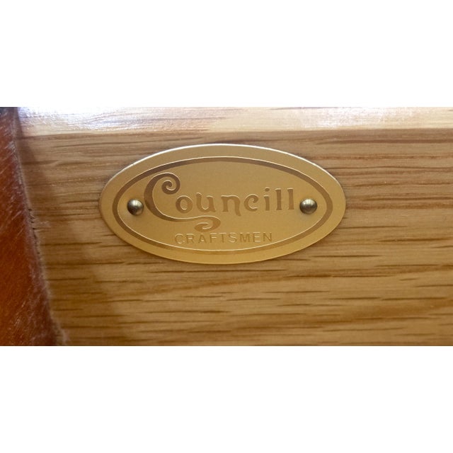 Chocolate Council Compact Mahogany 4 Chest Night Stand Side Table Mint For Sale - Image 8 of 16