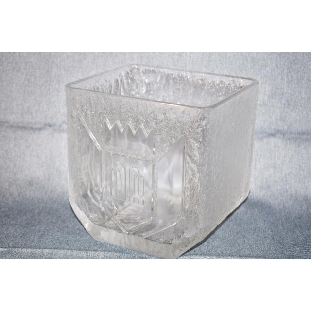 Ice Bucket of Italian production of the 70 ca. The ice bucket is made of glass. The conditions are great (Vedre photo)....