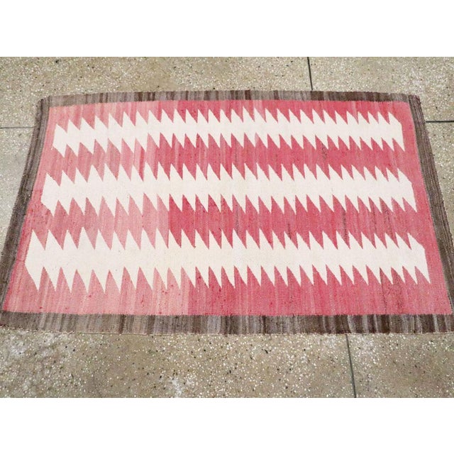Galerie Shabab Collection Tribal Mid-20th Century Handmade American Flatweave Navajo Throw Rug For Sale In New York - Image 6 of 10