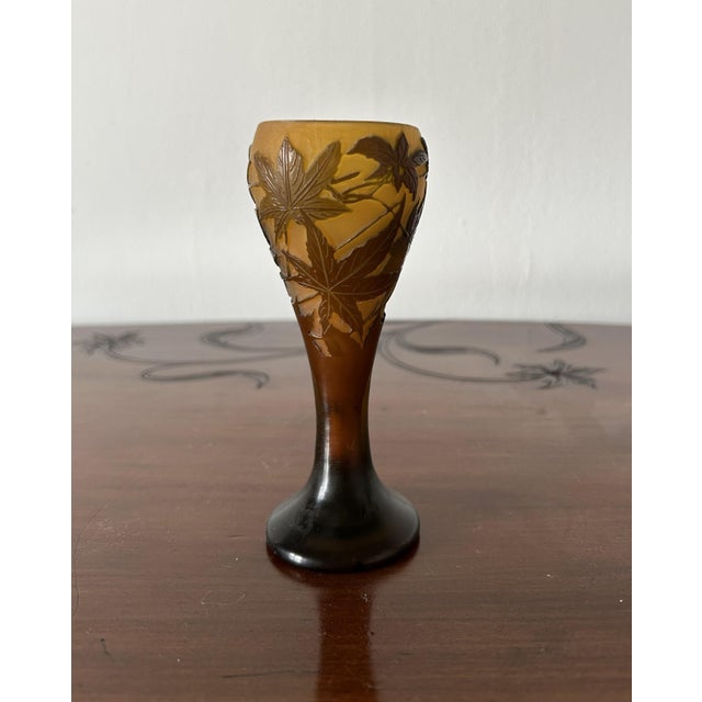 Art Nouveau Maple Leaf Cameo Glass Vase from Emile Gallé, 1900s For Sale - Image 3 of 9