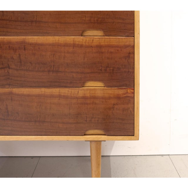 Mid-Century Unit Hilleplan J Cherry Bureau by Robin Day for Hille, 1950s For Sale - Image 6 of 11