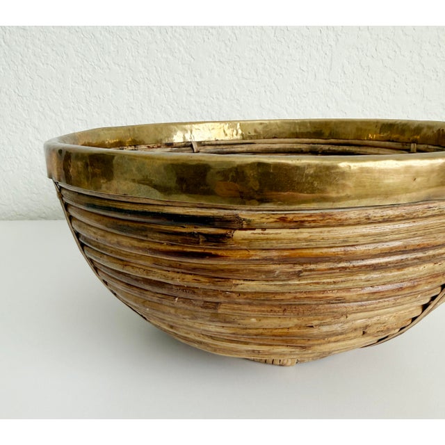Wood 1970s Gabriella Crespi Brass and Split Reed Basket Bowl, Attributed For Sale - Image 7 of 10