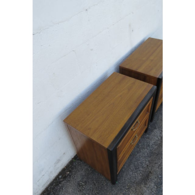 Late 20th Century Hollywood Regency Nightstands End Bedside Tables a Pair For Sale - Image 11 of 18