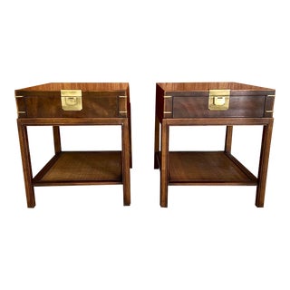 Mid 20th Century Pair of Burlwood Drexel Heritage Campaign Style Nightstands For Sale