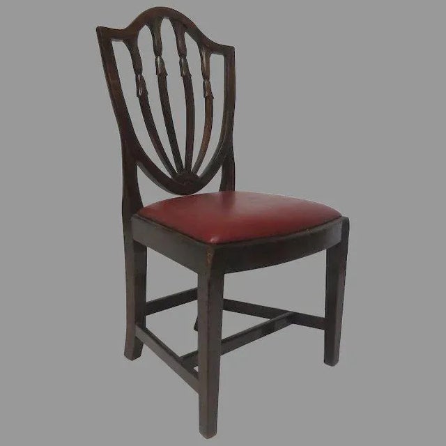 Wood English Shield Back Mahogany Side Chair with Drop in Seat For Sale - Image 7 of 7
