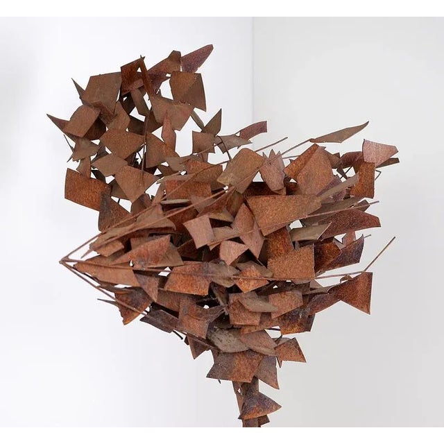 108cmX78cm H:150cm Material : Rusty Metal.