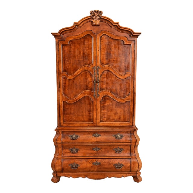 Henredon French Provincial Louis XV Carved Walnut Bombe Form Lighted Bar Cabinet For Sale