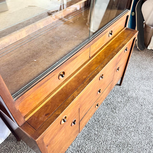 Mid 20th Century Modern Counterpoint Credenza With Hutch/China Cabinet by Drexel For Sale - Image 10 of 12