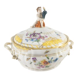 Example of KPM Porcelain Decorative Objects