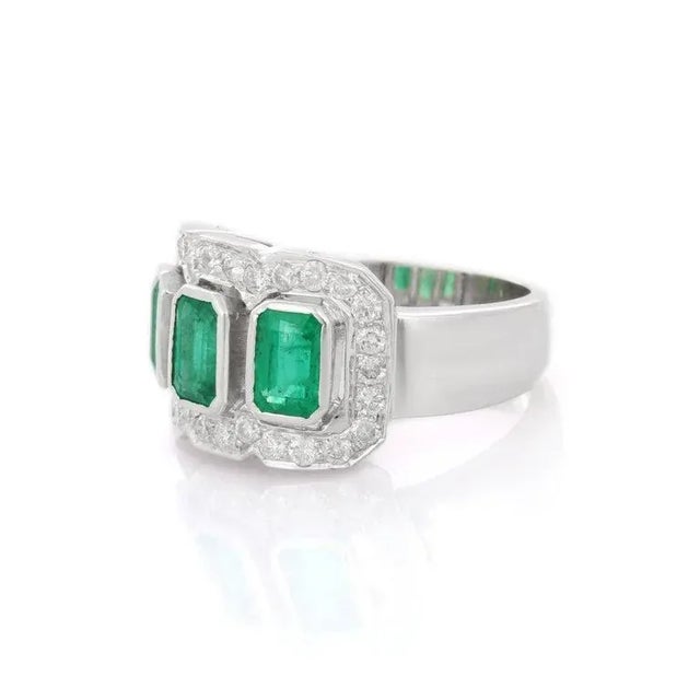 Not Yet Made - Made To Order 3.1 Ct Emerald With Diamonds Three Stone Wedding Ring Size 7 in 18k Gold For Sale - Image 5 of 12