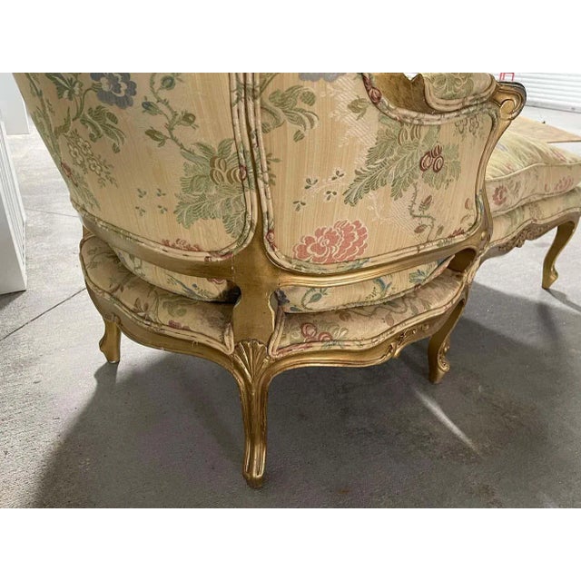 French Late 19th Century Louis XV Style Carved Giltwood Duchesse Brisee - 2 Pieces For Sale - Image 3 of 13