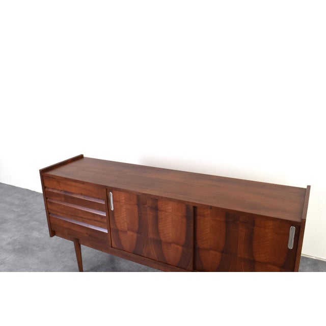 Mid-Century Modern Polish Walnut Sideboard from Bytom Furniture Factory, 1960s For Sale - Image 16 of 18