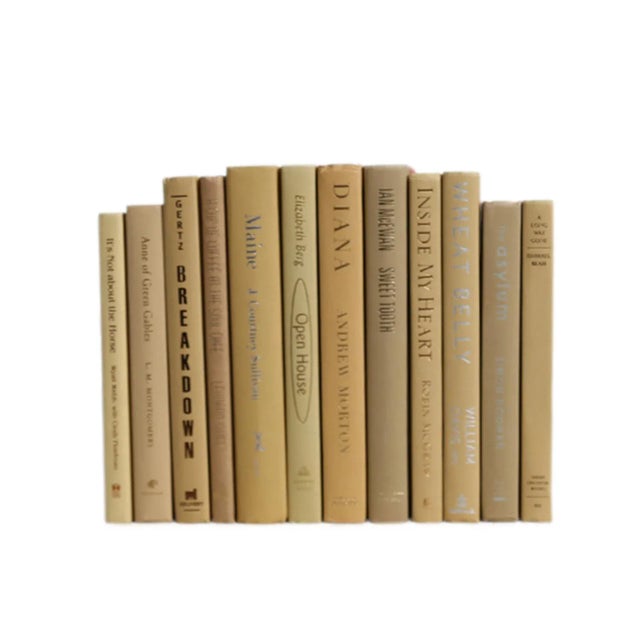 Take your design to a new level with the Modern Sandalwood ColorPak from Booth & Williams. One linear foot of authentic...