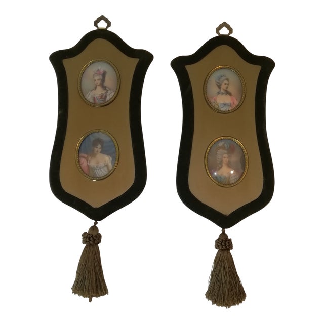 Frames with Curved Glass in Velvet and Tassel, 1950s, Set of 2 For Sale