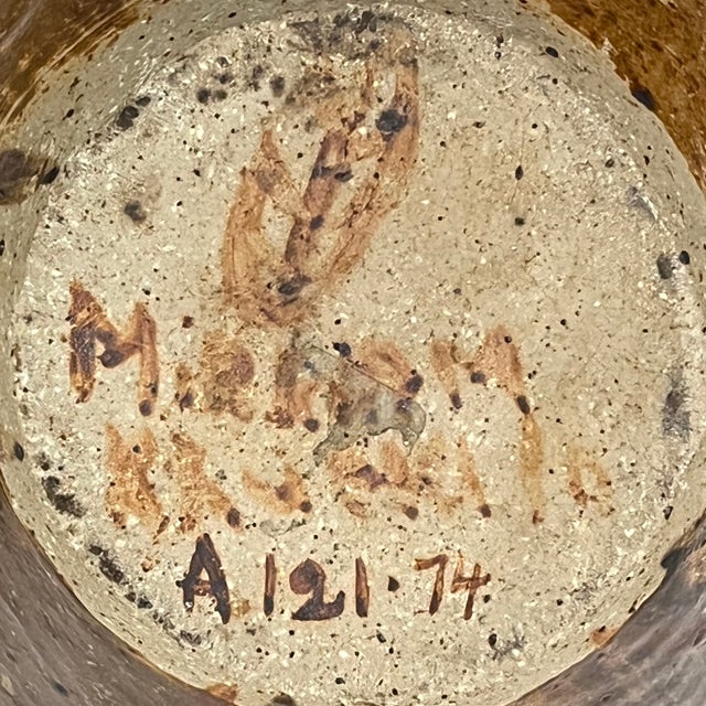 South African KwaZulu-Natal - 1970's Rorke's Drift Pottery Vase by Mirriam Rhumalo For Sale - Image 14 of 16