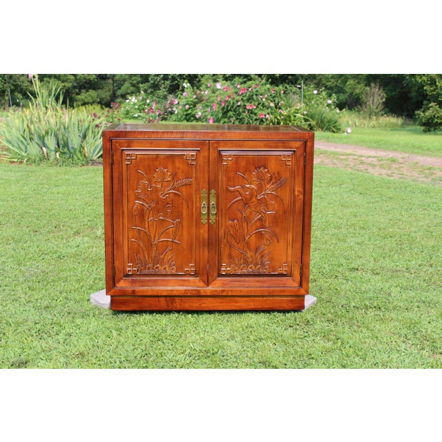 Henredon Chinoiserie Cabinet From the Folio 16 Collection For Sale - Image 18 of 18