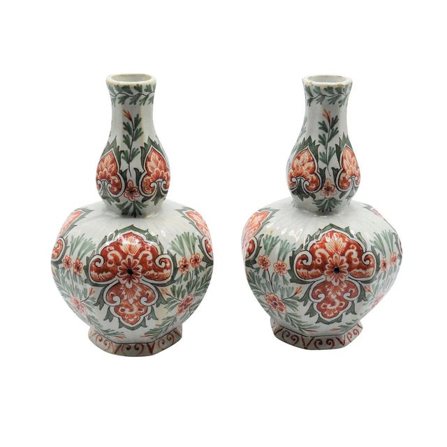 Antique Dutch Delft Polychrome Vases - a Pair For Sale - Image 10 of 10