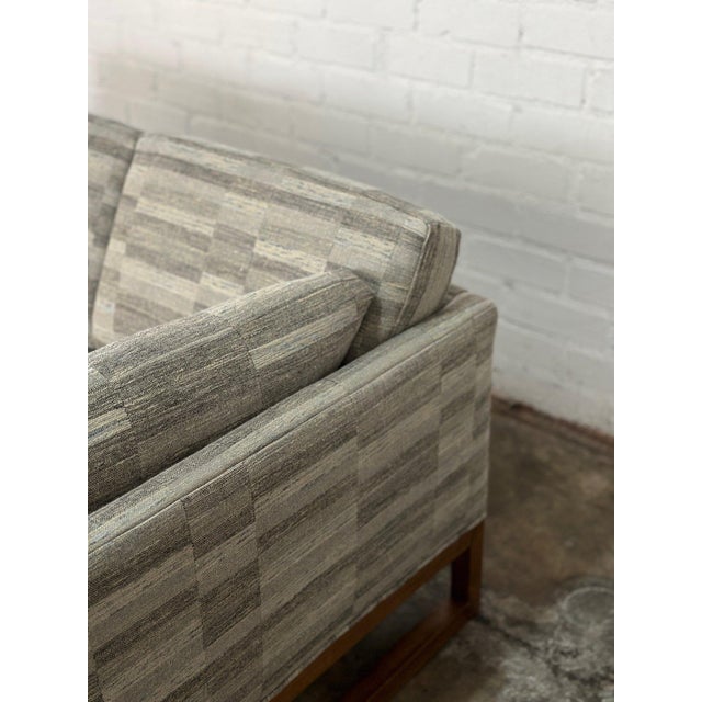 W77 D33 H29 SW60 SD22 SH18 AH25 Vintage 1960s sofa with fresh foam , fabric and a newly refinished wooden trim base. Item...