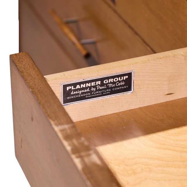 Paul McCobb for Planner Group Mid Century 8 Drawer Dresser For Sale - Image 9 of 9
