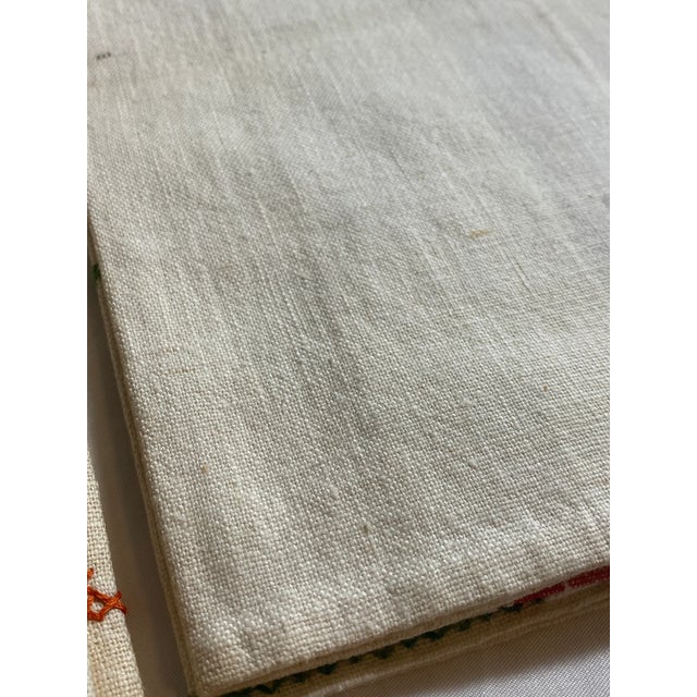 1950s Vintage Linen Tea Towels Set: 1950s Appliqué Veggie Carts, Hand Embroidered - a Pair For Sale - Image 5 of 9