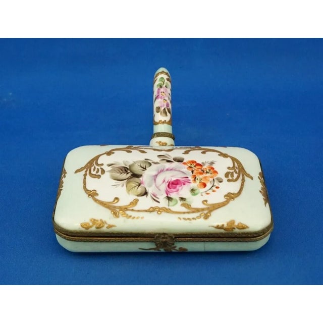 Cream Empire Style Porcelain Hand-Warmer Box from Sevrès Manufacture, Paris, France, 18th Century For Sale - Image 8 of 18