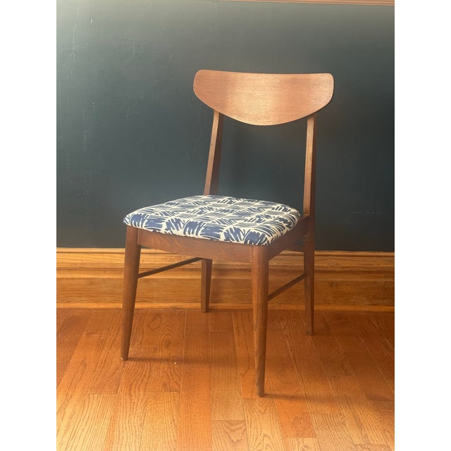 1950s Mid-Century Modern Walnut Side Chair For Sale - Image 6 of 8