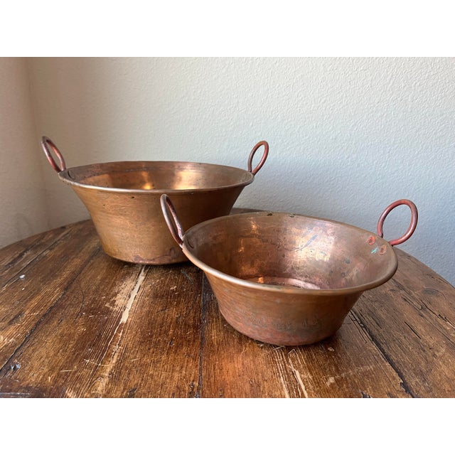 Set of 2 - Antique Hammered Copper Kettle Pot, Jam Pot or Pan With Handles For Sale - Image 10 of 10