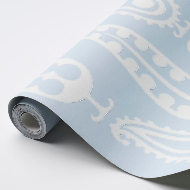 Schumacher SAMPLE - Schumacher x Drusus Tabor Paisley Peas Wallpaper In Sky For Sale - Image 4 of 4