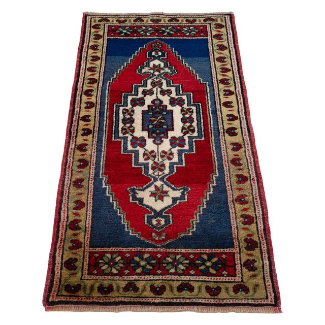 1970s 1970s Hand Made Small Turkish Rug. DoorMat Entry Decor Kitchen Mat Baht Mat - 22'' X 43'' For Sale - Image 5 of 12