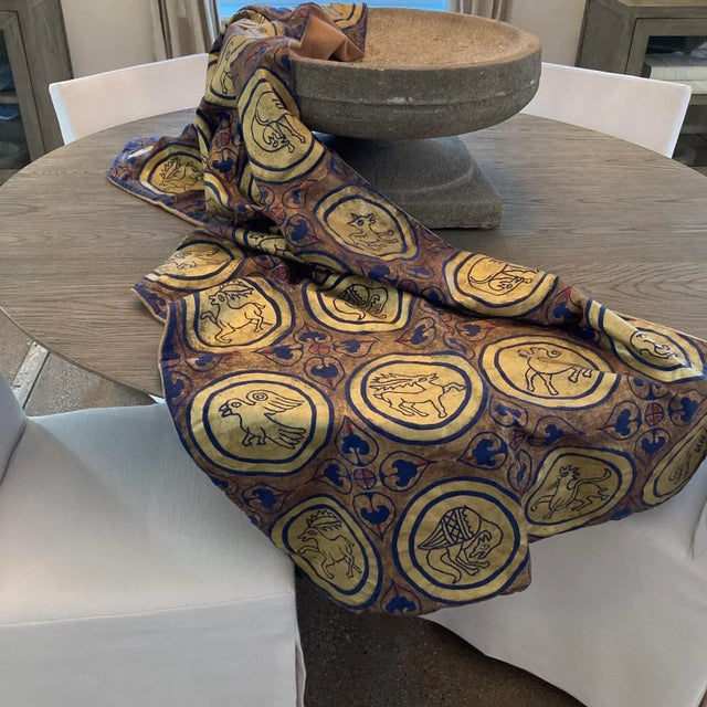 Fresco Sateen Linen Throw For Sale - Image 4 of 5