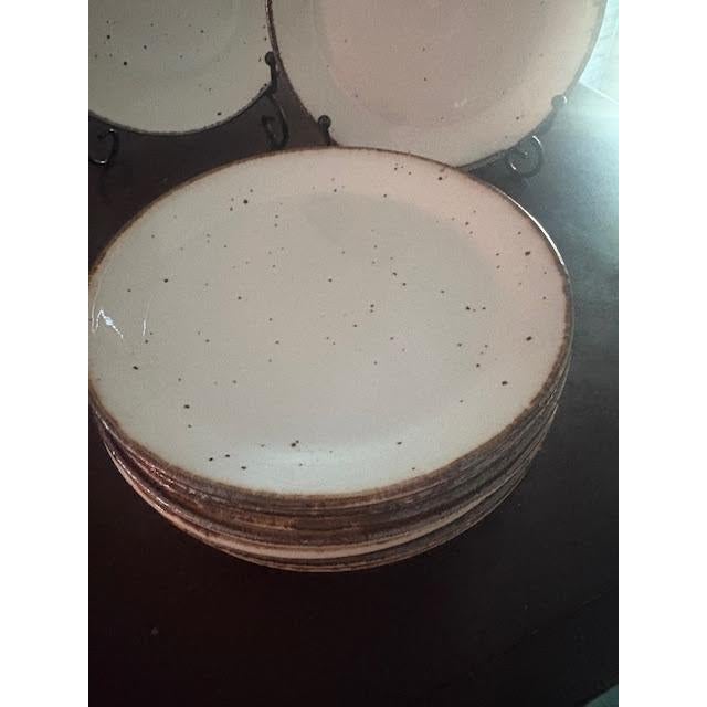 Vintage Mid-Century Modern J&g Meakin England Lifestyle Oven-to-Tableware Speckled Stoneware Set - 36 pcs For Sale In New York - Image 6 of 9