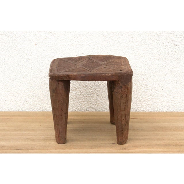 1960s Nupe Carved Stool, Earth's Embrace For Sale - Image 5 of 9
