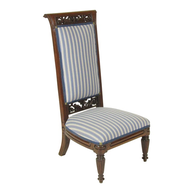 18th Century Antique French Louis XVI Slipper Chair For Sale