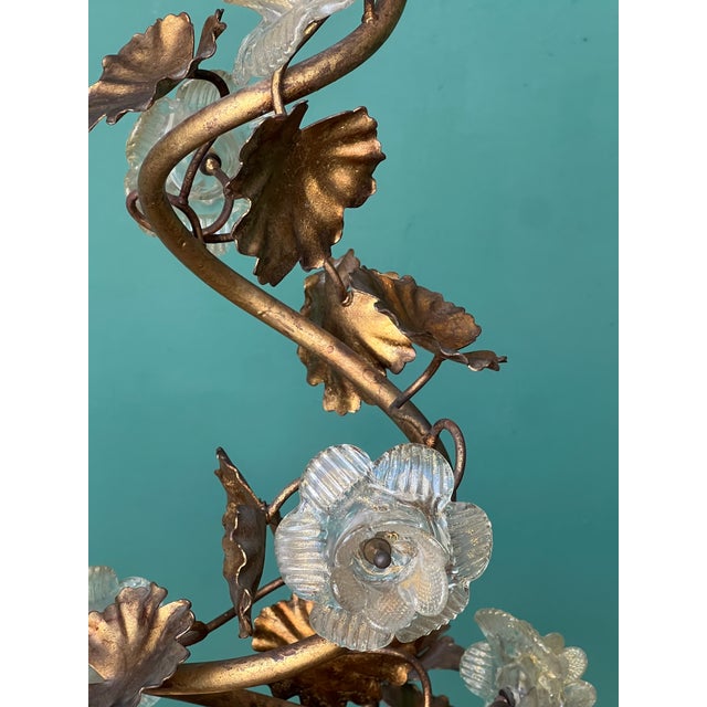 1960s 1960s Hollywood Regency Gilt Metal and Glass Roses Chandelier, Italy For Sale - Image 5 of 18