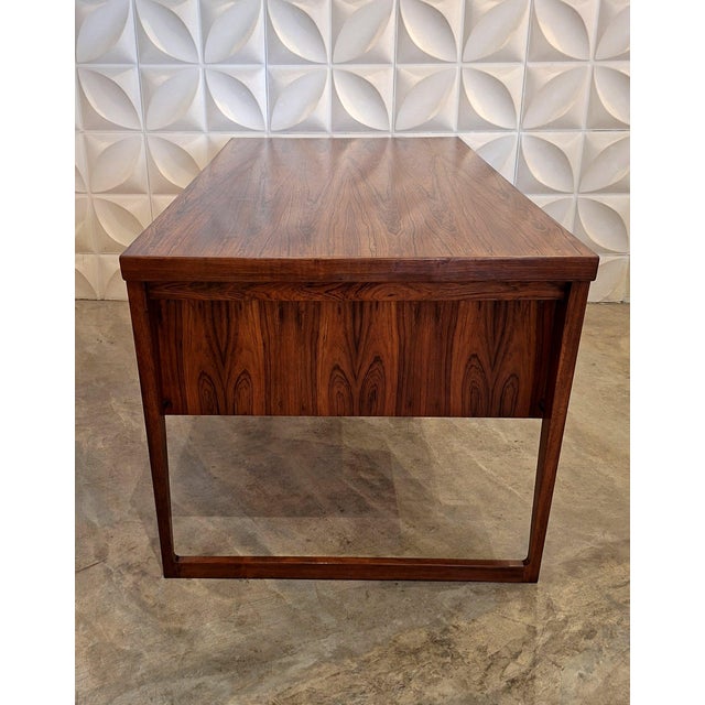 Model 70 Desk in Amazon Rosewood by Kai Kristiansen for Feldballes Møbelfabrik, 1950s For Sale - Image 11 of 14