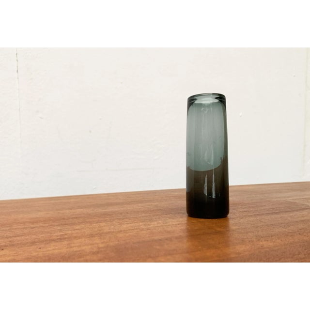 Mid-Century Danish Labrador Series Glass Vase by Per Lütken for Holmegaard, 1950s For Sale - Image 10 of 13