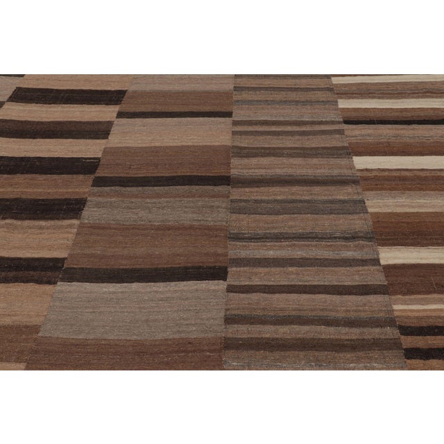 1950s Oversized Vintage Mazandaran Runner Kilim in Brown With Stripes - Rug & Kilim For Sale - Image 5 of 9