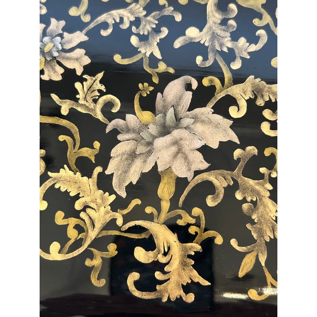 2010s Black & Gold Lacquer Handmade Artisan Decorative Box For Sale - Image 5 of 10
