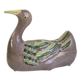19th Century Chinese Export Style Hand Painted Porcelain Bird Covered Dish For Sale