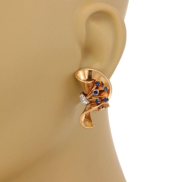 Late 20th Century French Retro 1.12ct Diamond Sapphire 18k Rose Gold Clip On Earrings, 2 pieces For Sale - Image 5 of 5