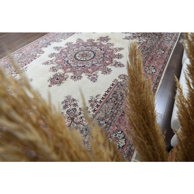 1970s Vintage Handmade Wool Cotton Pink Area Rug For Sale In San Francisco - Image 6 of 11