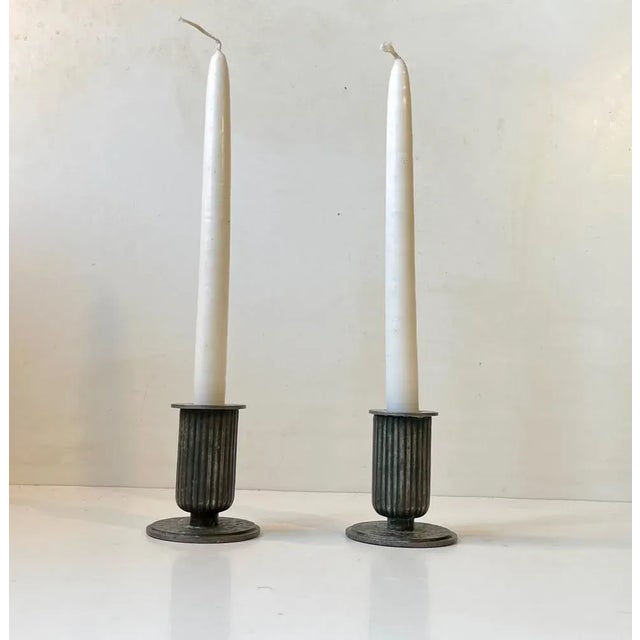 Art Deco Corinthian Column Candlesticks in Pewter, 1920s, Set of 2 For Sale - Image 4 of 9