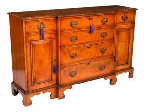 Vintage Sideboard in Burr Walnut