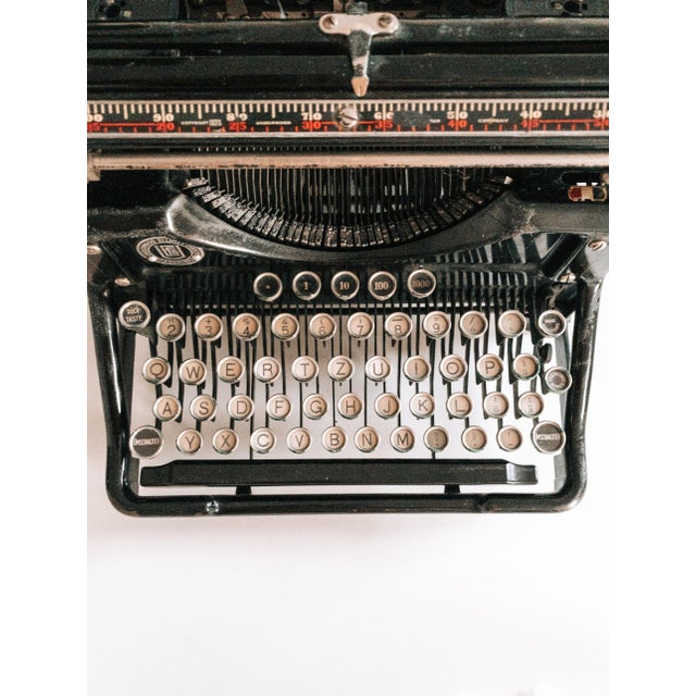 American No. 6 - 14 Qwertz Typewriter from Underwood Elliot Fisher Co., 1930s For Sale - Image 12 of 18