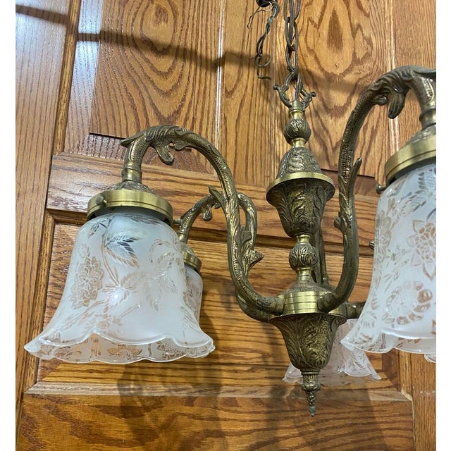 Neoclassical Vintage Spanish Neoclassical Style Etched Frosted Glass 5 Light Chandelier For Sale - Image 3 of 6