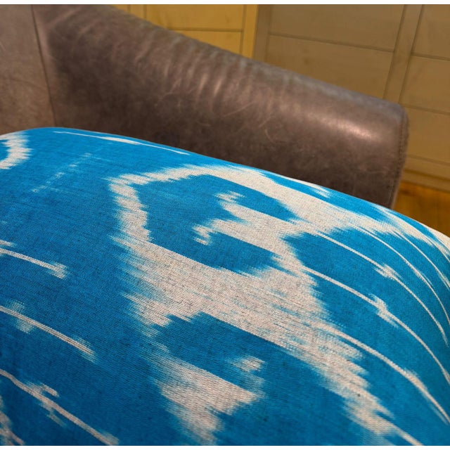Moroccan 1990s Handwoven Silk Ikat Lumbar Cushion Cover For Sale - Image 3 of 10
