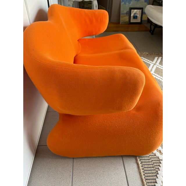 Original vintage fabrics. Iconic 2-seater sofa from 2001: A Space Odyssey\. I have official proof of authenticity such as...